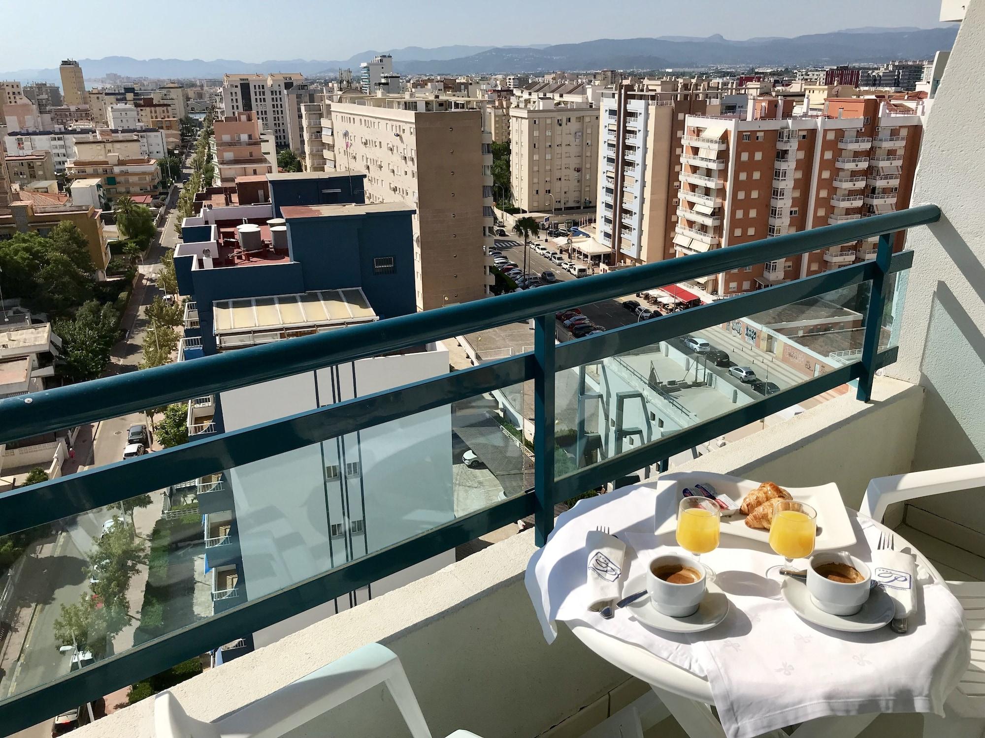 Hotel Rh Arena Gandía Kültér fotó