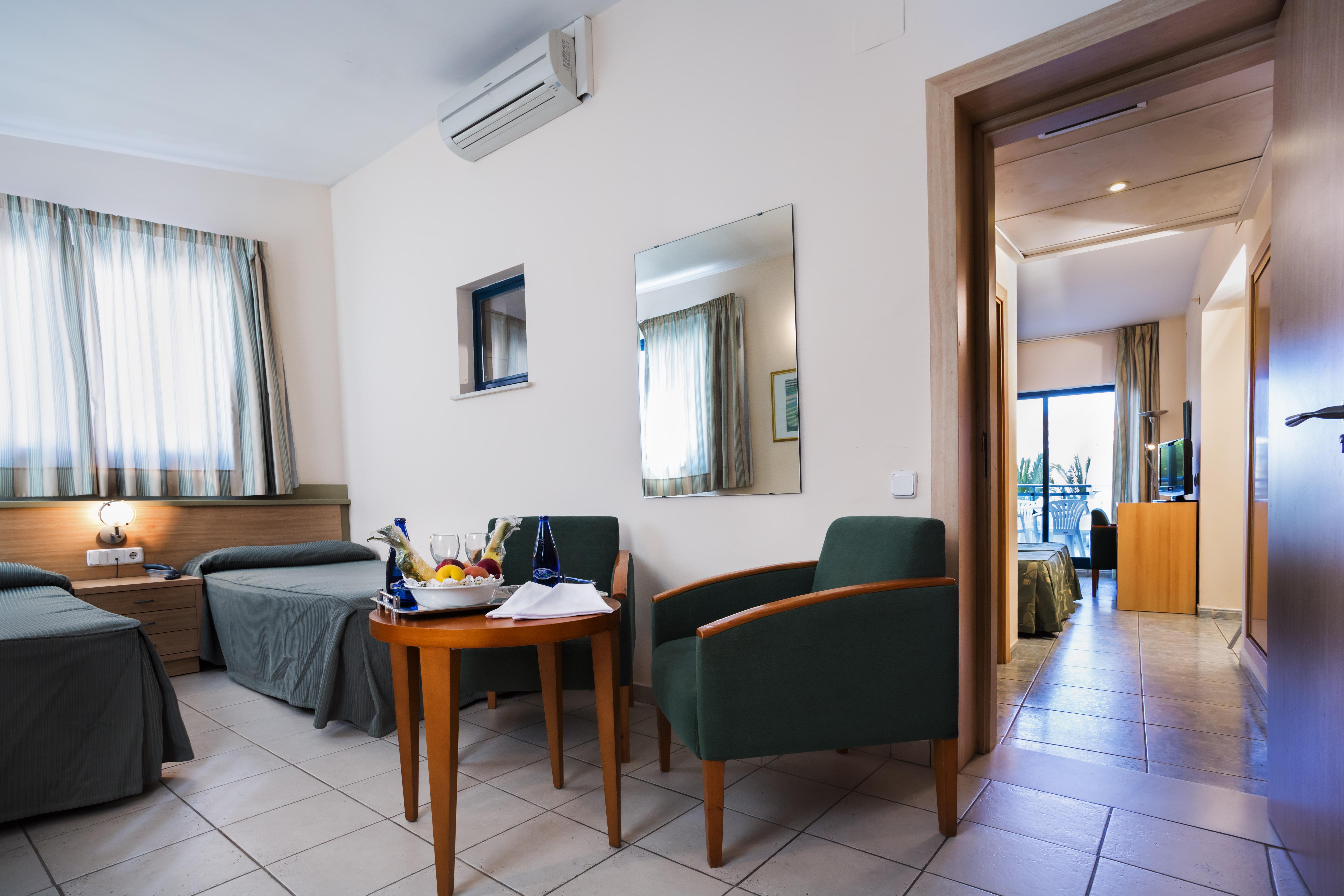 Hotel Rh Arena Gandía Kültér fotó