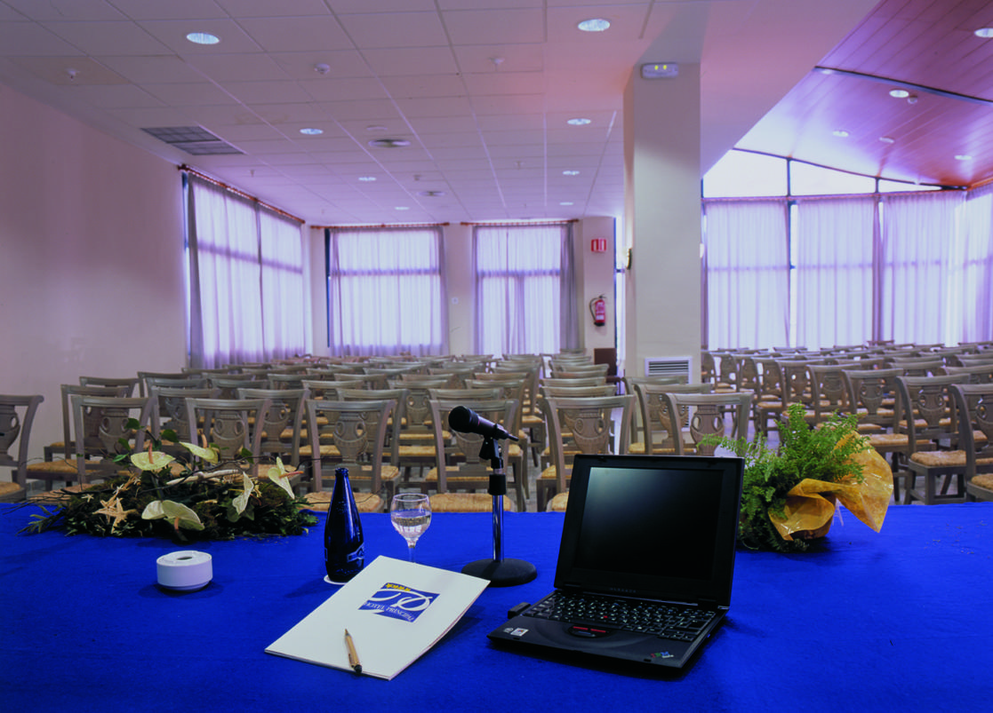 Hotel Rh Arena Gandía Kültér fotó