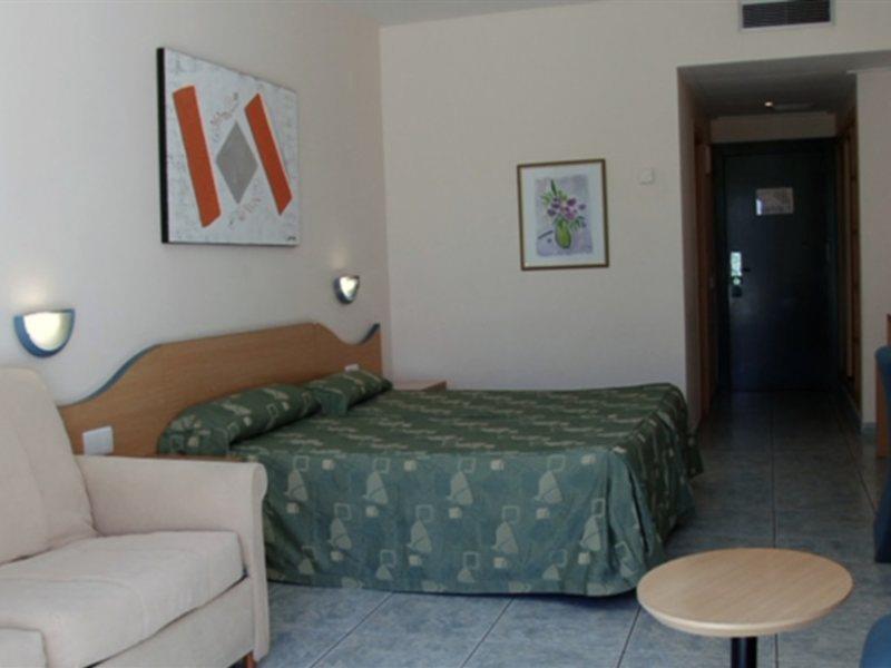 Hotel Rh Arena Gandía Kültér fotó