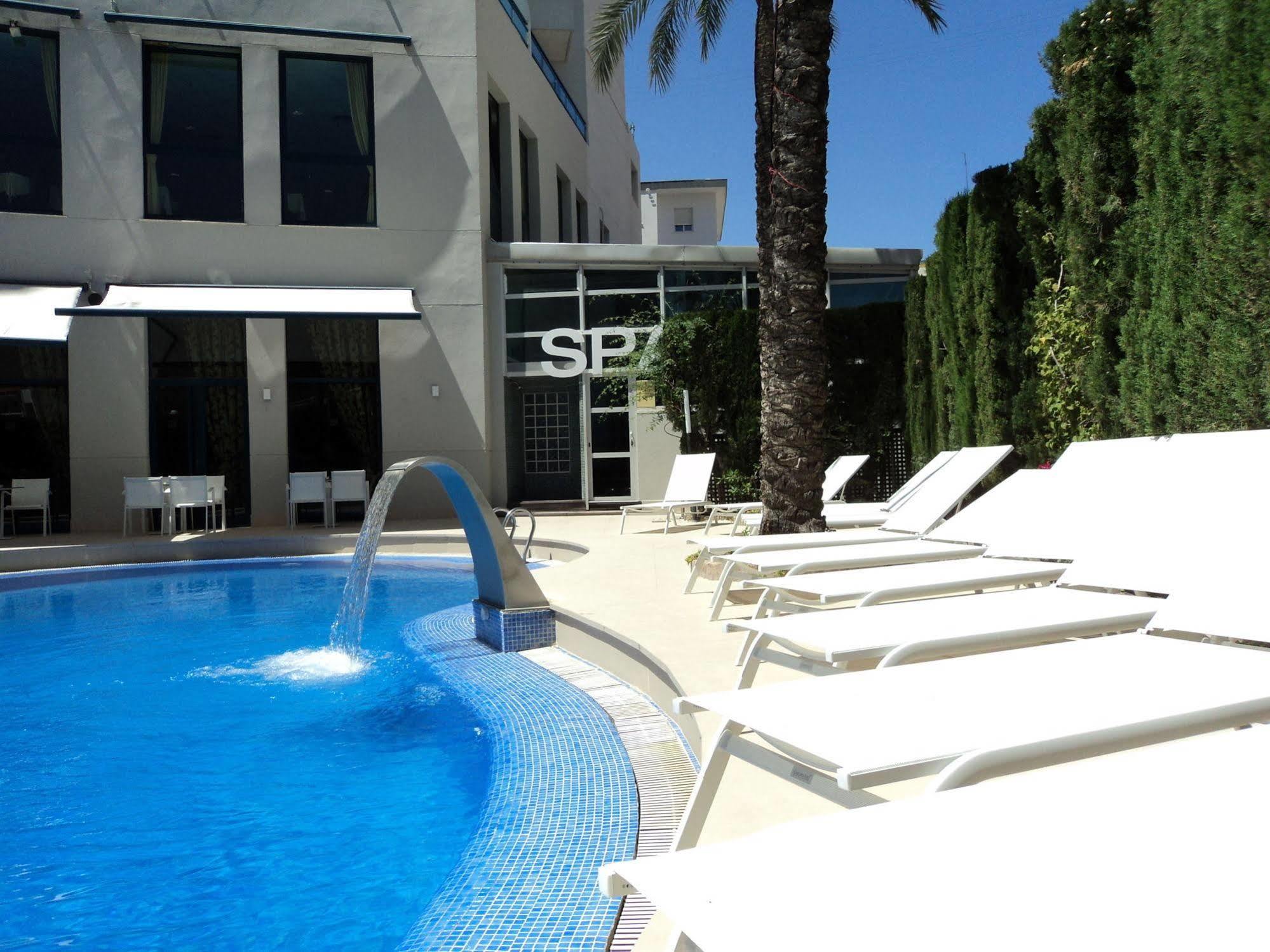 Hotel Rh Arena Gandía Kültér fotó
